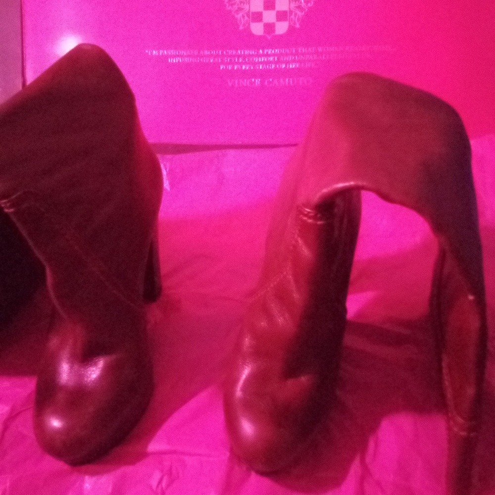 Vincent Camuto Boots